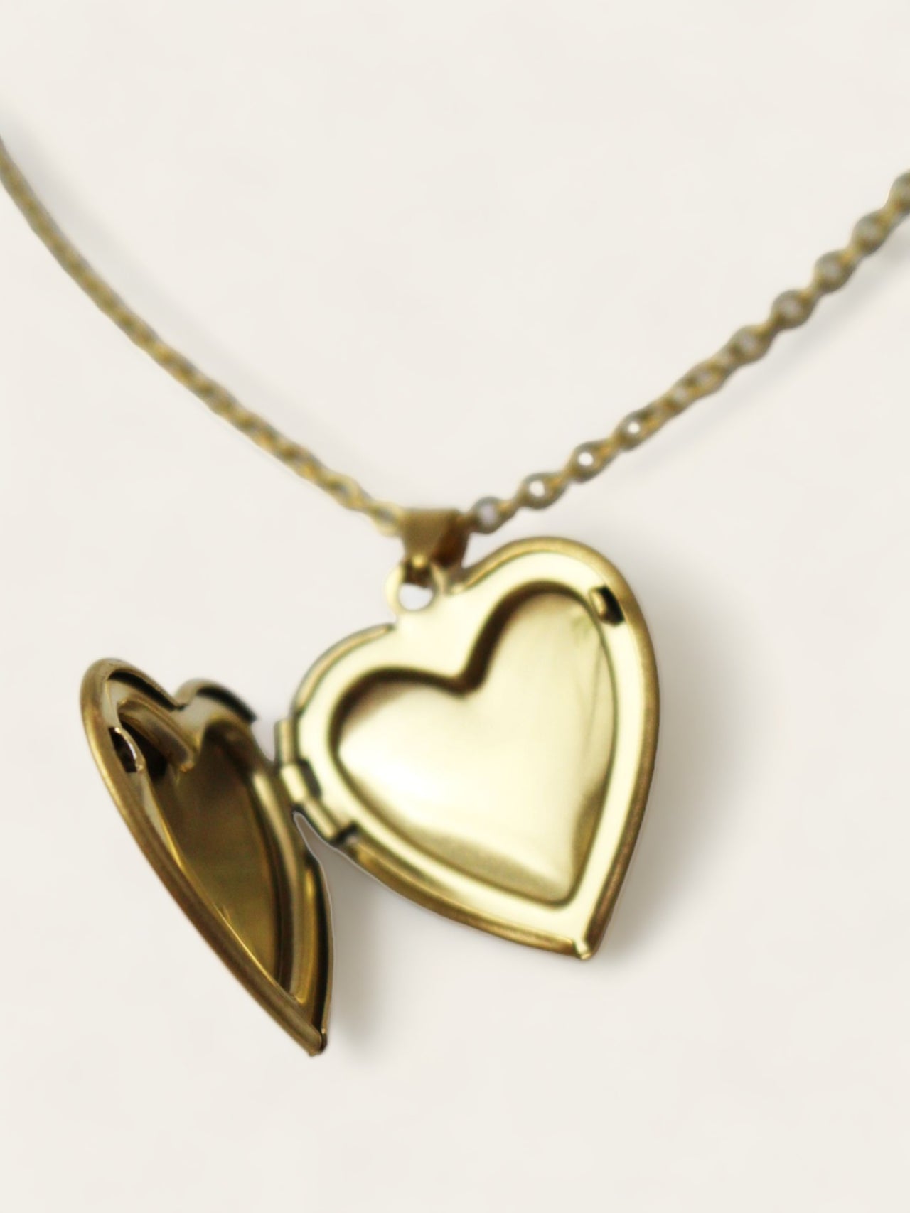 Gold Heart Locket Necklace [engravable]