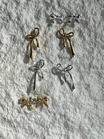 Chunky Micro Bow Studs - Gold