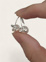 Mini Bow Pearl Earrings - Silver